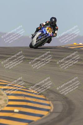 media/Oct-08-2023-CVMA (Sun) [[dbfe88ae3c]]/Race 3 Amateur Supersport Middleweight/